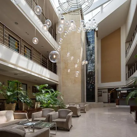 Üdülőközpont Mirotel And 5*