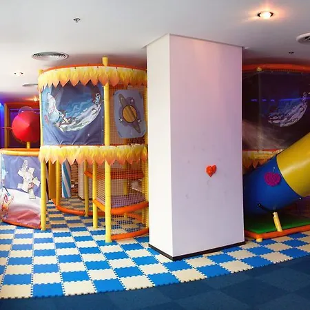 Üdülőközpont Mirotel And