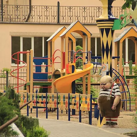 Mirotel And 5* Truszkavec