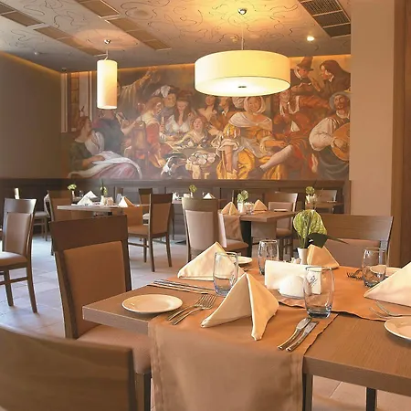 Mirotel And Üdülőközpont Truszkavec