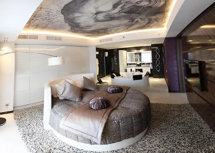 Resort Mirotel And 5*