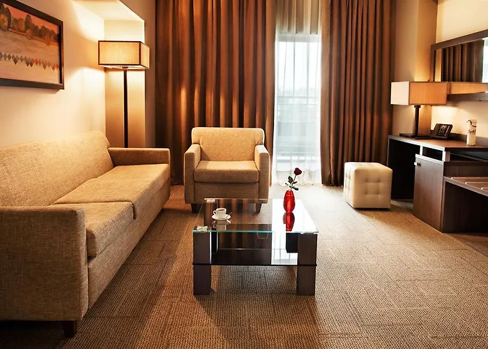 Resort Mirotel And
